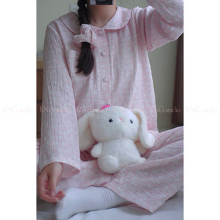 Đồ ngủ nữ tay dài quần dài – Pyjama vải xô muslin cổ sen họa tiết | KNG.studio (Tặng kèm dây buộc tóc scrunchies)