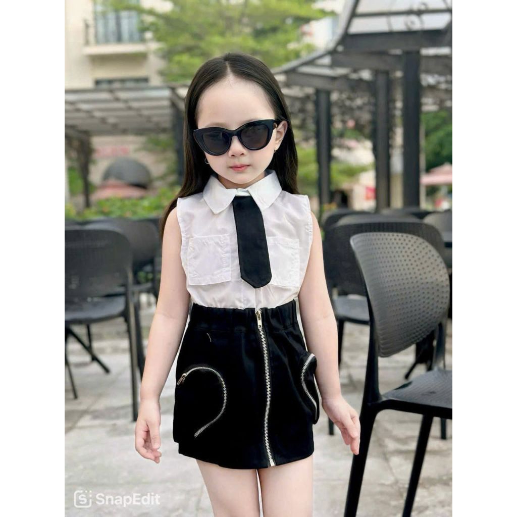 Bộ áo sơ mi chân váy ngắn cho bé kèm cà vạt đủ size từ 15kg đến 55kg