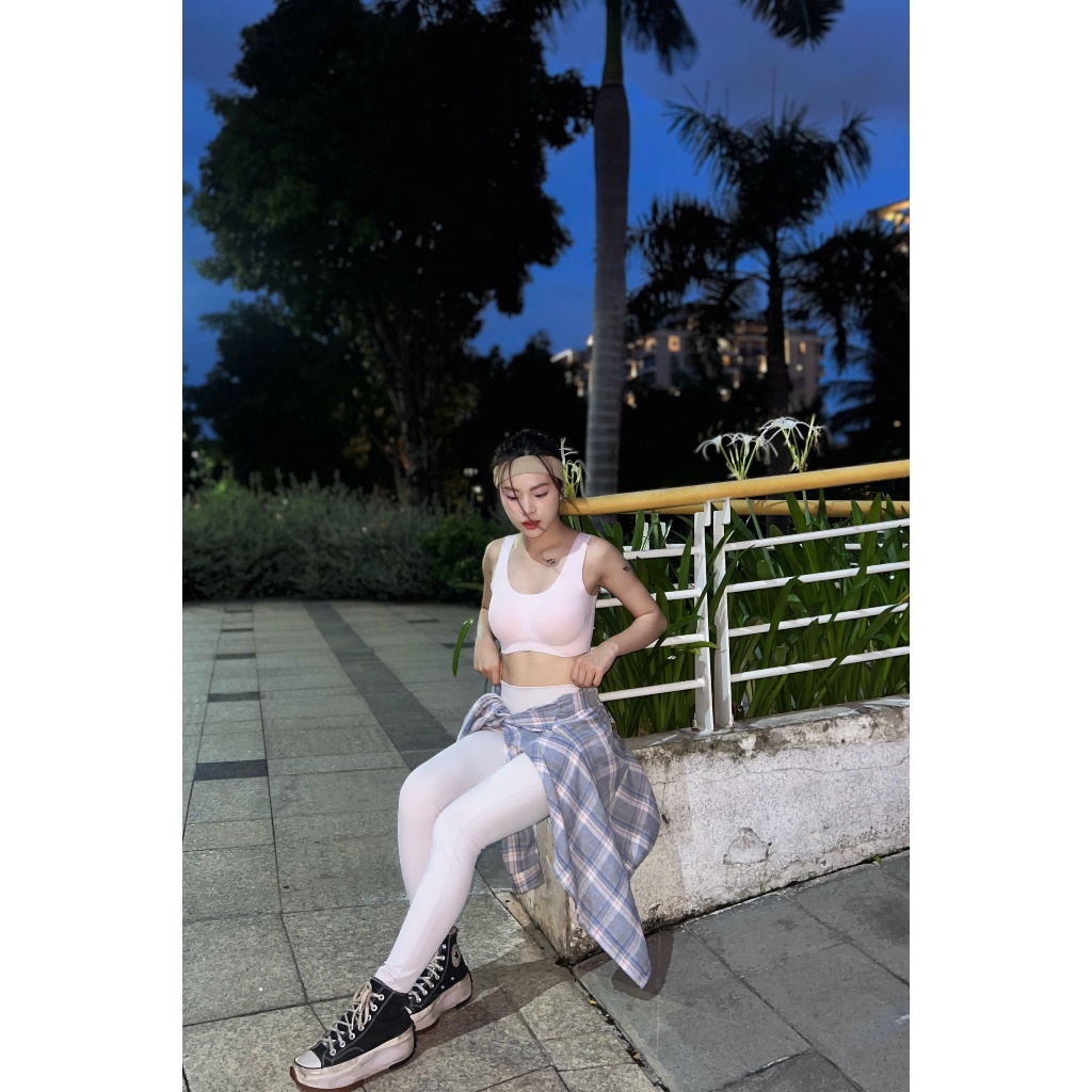 Áo bra nữ tàng hình không gọng Fruity Bra cổ U, hoà vào làn da, siêu mềm mại - Muvae (aeMuvae)