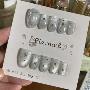 415. nailbox mắt mèo kim cương trắng bạc. sao nhũ