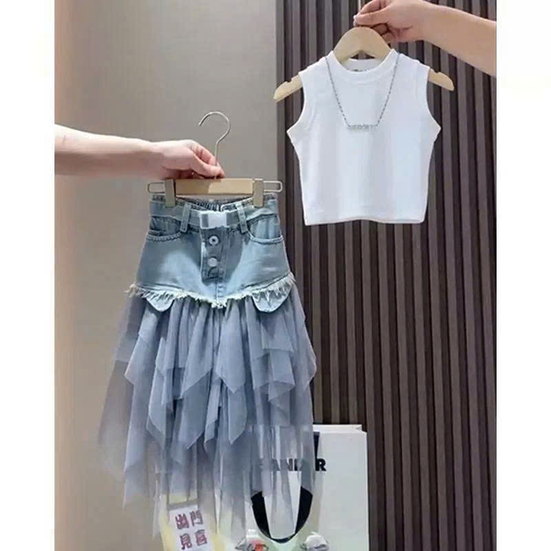 Set Đồ Bé Gái Gồm Áo Croptop Cổ Lọ kèm Chân Váy Jean Kết Hợp Voan Lưới Tầng Công Chúa Siêu Xinh cho mẹ và bé