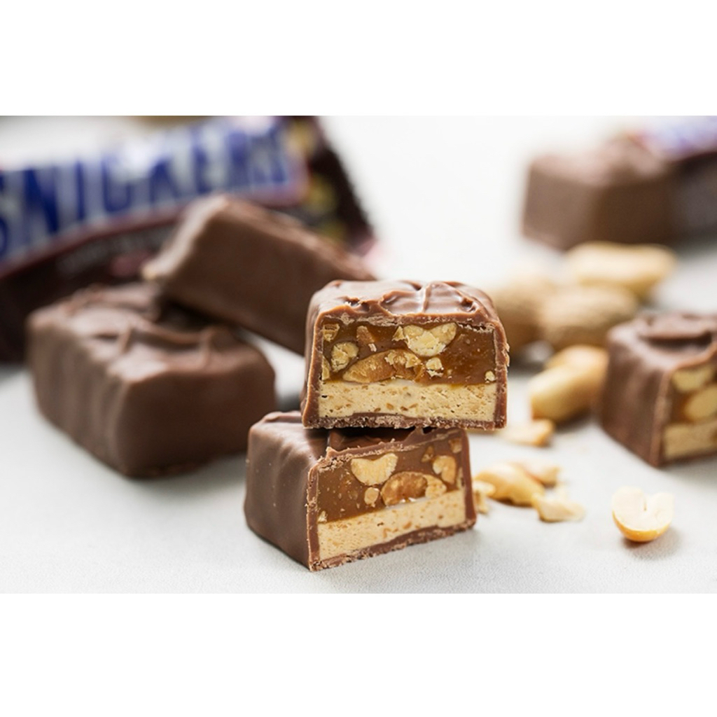 Kẹo  Socola Nhân Đậu Phộng Snickers Peanut Fun Size, 800g( 40 cái)