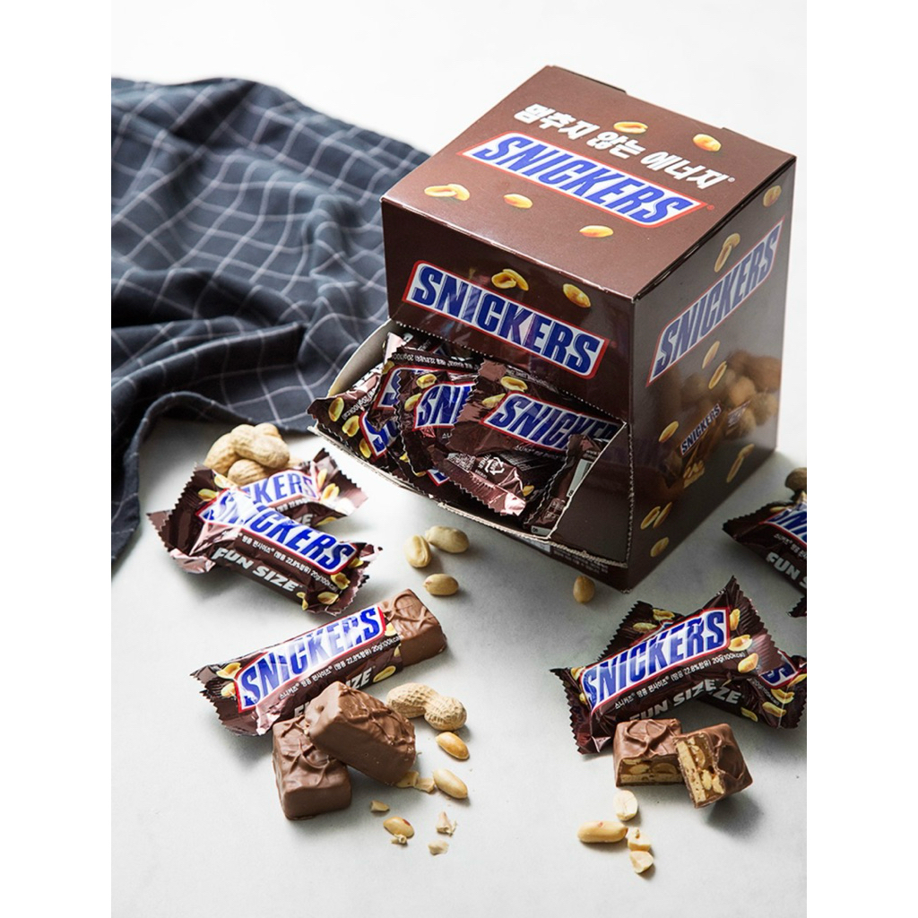 Kẹo  Socola Nhân Đậu Phộng Snickers Peanut Fun Size, 800g( 40 cái)