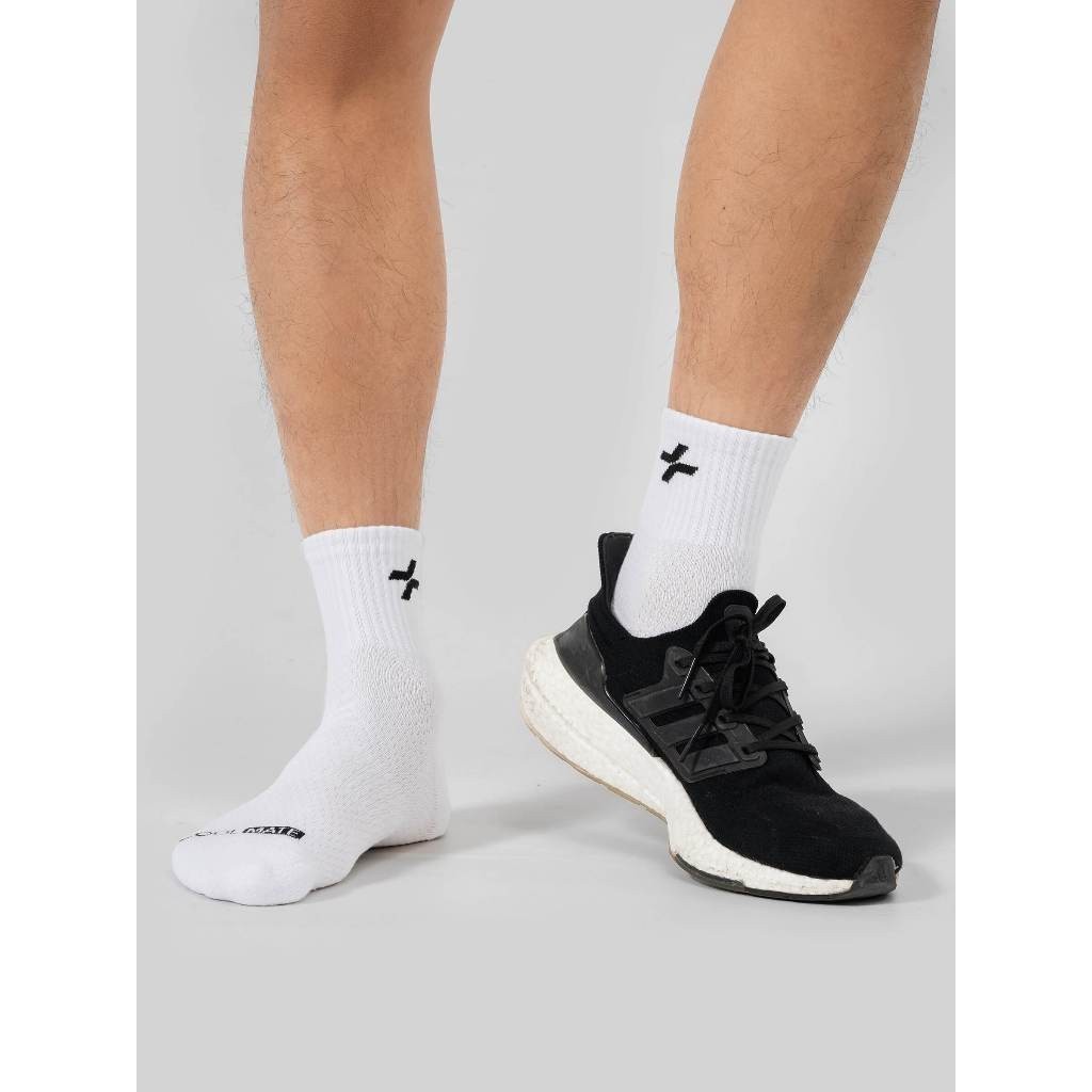 [MUA 2 GIẢM 5%]Combo 2 Tất thể thao tập Gym, Pickleball Cổ Trung thấm hút, nhanh khô, chống trượt Coolmate