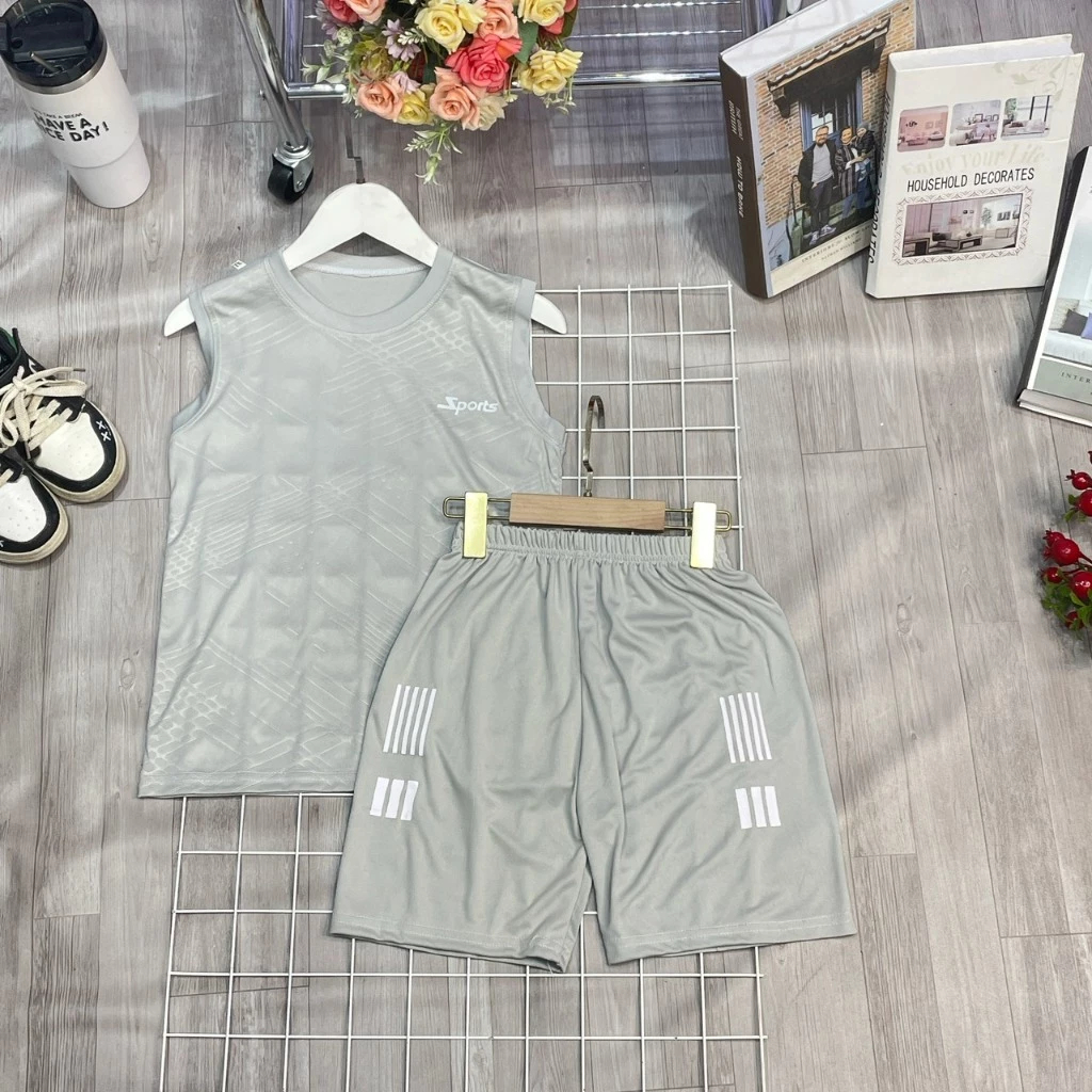 [Peinn] Bộ thể thao dành cho bé trai 15-45kg mẫu SPOT. Thiết kế 3 lỗ thoáng mát. HE37 - EB15