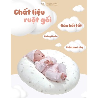 M&B (70x75cm) Gối chống trào ngược NGỌC BẢO AN, lớp gòn mềm mại, êm dịu khi bé tiếp xúc và tránh nôn trớ cho bé