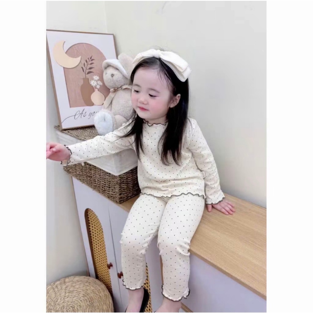 Sét Bộ Thu Đông Bé Gái Chất Liệu Tăm (  HỌA TIẾT CHẤM BI BEGI HỒNG NÂU) MỀM MỊN size 9-32kg
