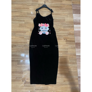 Váy nhung the hai dây thêu thỏ đeo kính cute dáng xuông quả lê