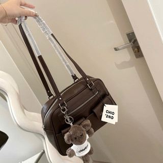 Chio2nd - Tặng Charm - Túi Chio Dáng Cặp bigsize 2 nắp khoá túi đeo vai