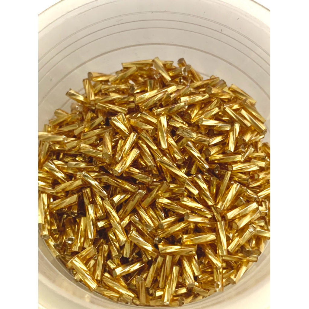 Cườm trúc xoắn 2×6mm túi 30gram