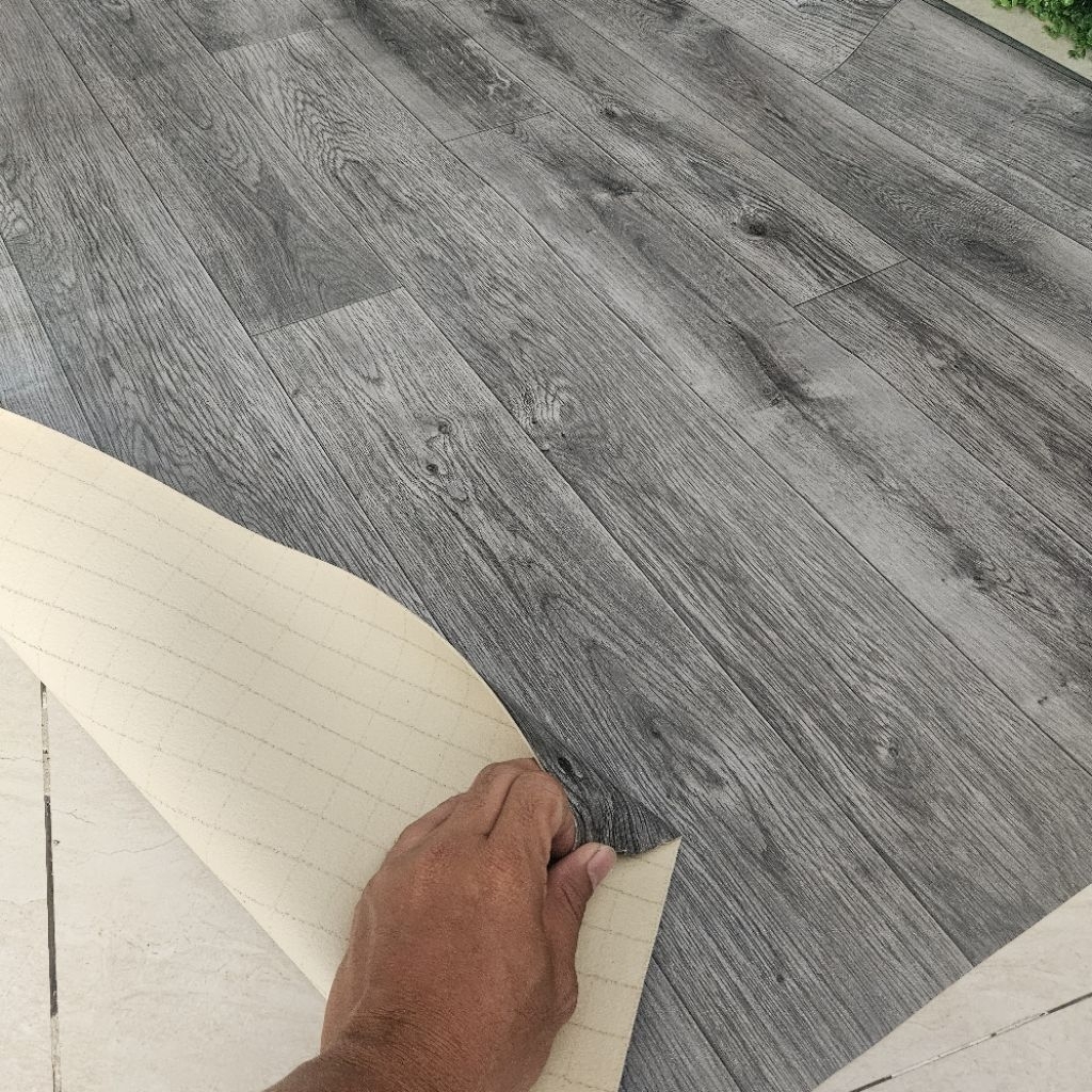 Thảm simili vân gỗ dày 1.6mm, 8m2(2m x 4m)- lót sàn, văn phòng, chống thấm, dễ lau chùi