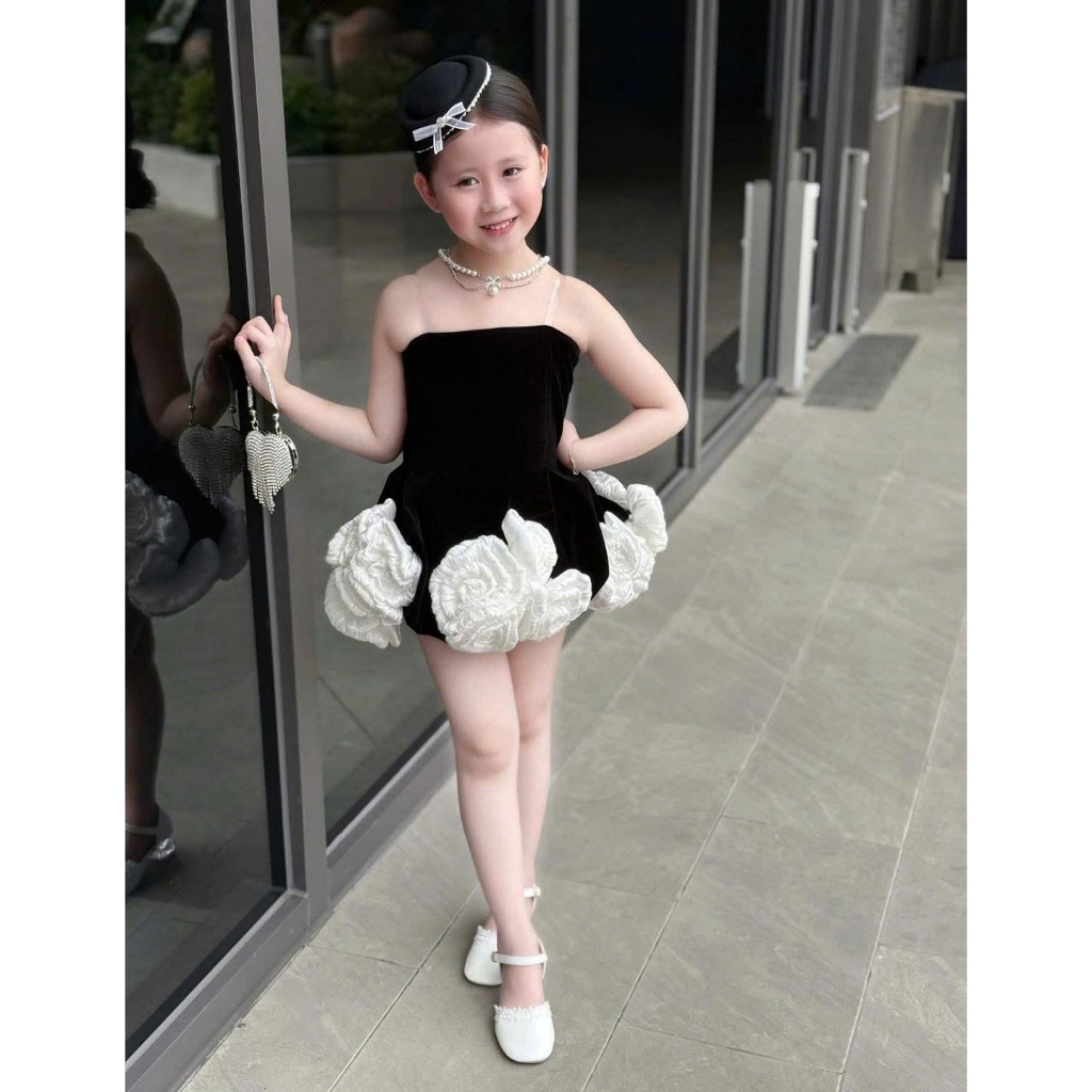 Đầm bé gái cao cấp đính hoa thủ công 3D hàng thiết kế công chúa chuẩn form vải ,váy dự tiệc sinh nhật mẹ và bé gái