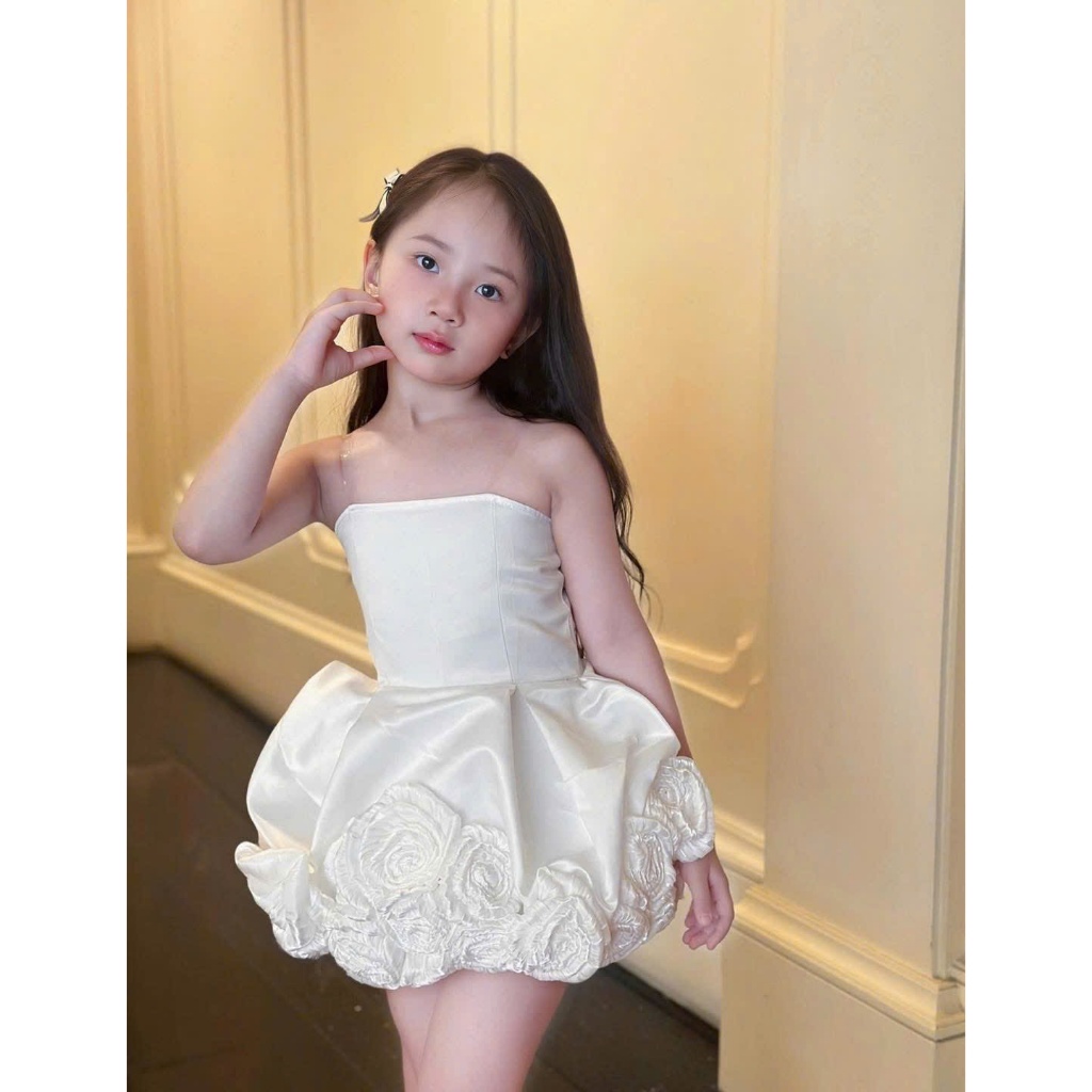 Đầm bé gái cao cấp đính hoa thủ công 3D hàng thiết kế công chúa chuẩn form vải ,váy dự tiệc sinh nhật mẹ và bé gái