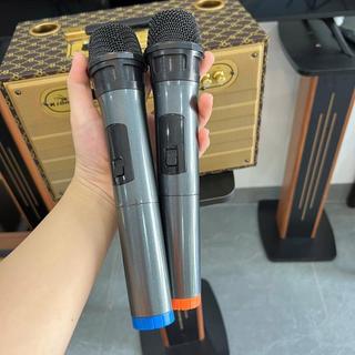 Loa Karaoke Kiomic K9-PT Bass 20Cm, Kèm 2 Micro Chống Hú Công Suất 100W Âm Thanh Mạnh Mẽ Trầm Ấm.