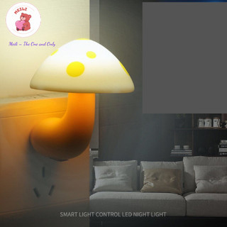 ( TẶNG SET 10 KHẨU TRANG) Đèn Ngủ Cắm Điện Mini Tim Hồng 2 chế độ, Công Tắc Đóng Mở, Tiết Kiệm Điện Năng, Trang Trí