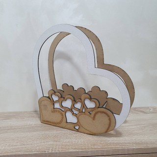 [QUÀ TẶNG 20/10]Giỏ gỗ hình trái tim cắm hoa xinh