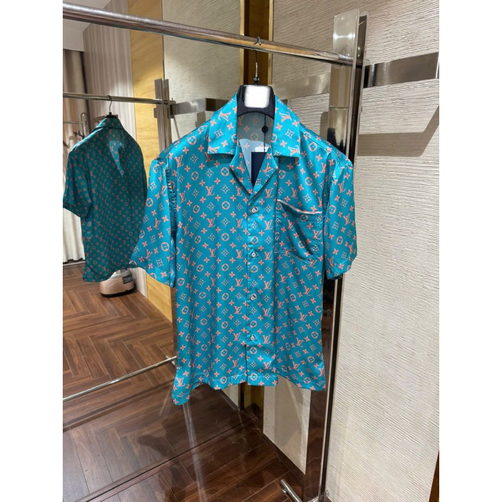 ⚡️[Hight Quality] Áo Sơ Mi Cộc Tay Cổ Bẻ \/ Blue Red Ready - Điểm Nhấn Hoa Quanh Áo Màu Sắc Cao Cấp Nam Nữ
