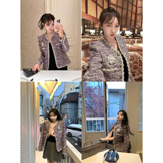 Áo khoác dạ tweet cổ V form slim nhẹ tông tím pastel sang chảnh