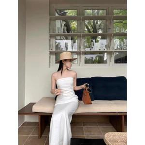 𝗢𝗺- Đầm Linen cụp ngực dáng dài BEELY