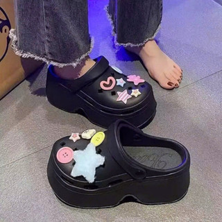 Dép sục nữ đế cao 8cm Mita kèm 13 charm Ngôi sao cá tính kiểu sandal quai hậu CS-195