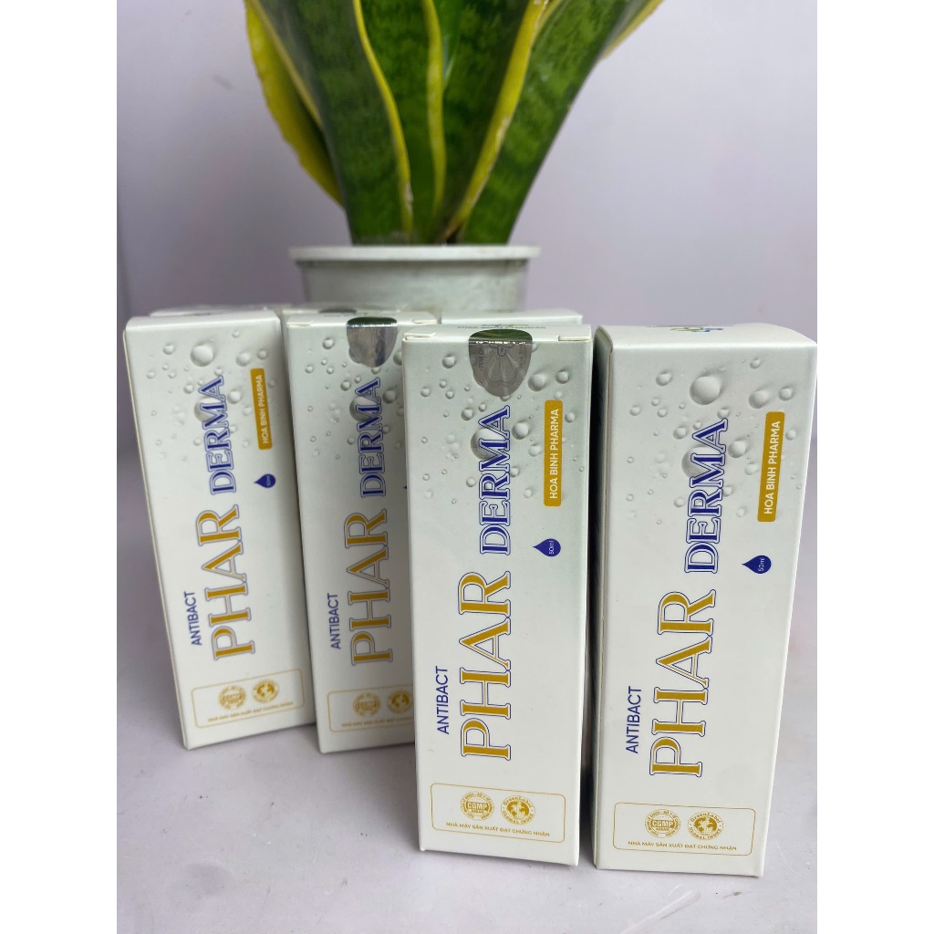 Xịt Nước Muối Điện Hóa Phar Derma Thuần Mộc, hỗ trợ làm giảm nấm, viêm da, tổ đỉa, hắc lào, mụn nhọt