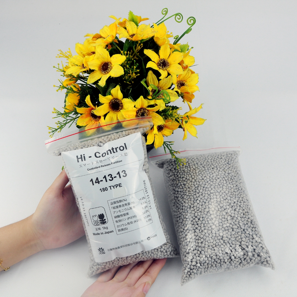 Product image Phân bón hoa phân chì tan chậm Hi-Control gói 1kg - T111