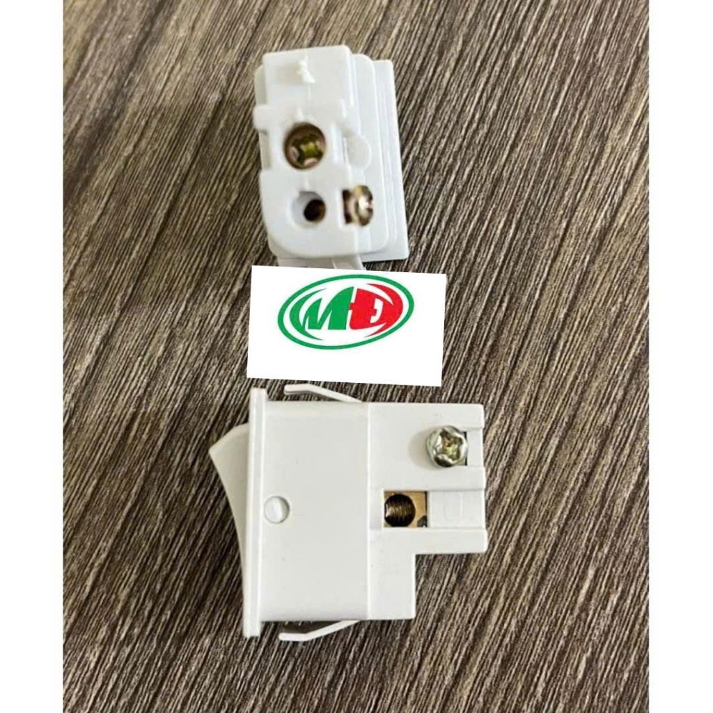 công tắc đèn sưởi 10A