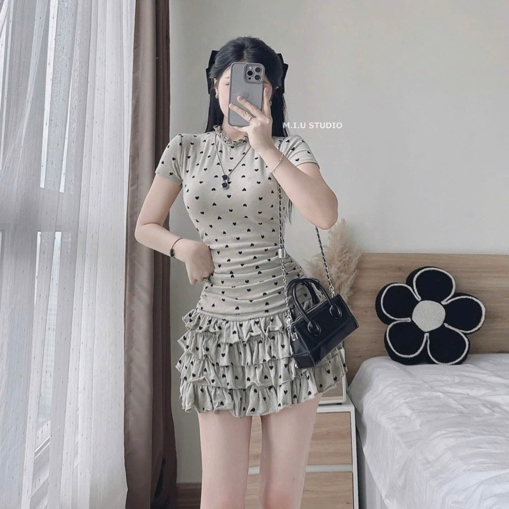 MIU.STUDIO • Váy tim cổ bèo cộc tay thiết kế chân ngắn xoè xếp tầng bèo nhún eo tôn dáng  (kèm quần bảo hộ)
