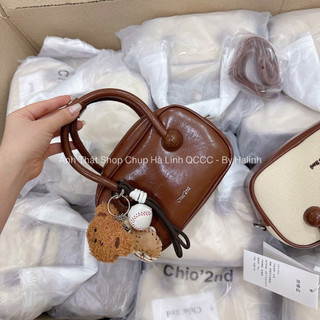 CHIO2ND - Cốp Chio Kèm Charm Gấu Bóng Chày + Dây Đeo Chéo Basic