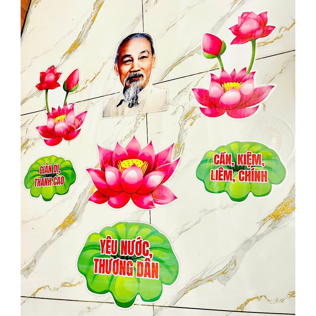 Bộ Trang Trí Lớp Học Hoa Sen – Hình Ảnh Bác Hồ 🌸