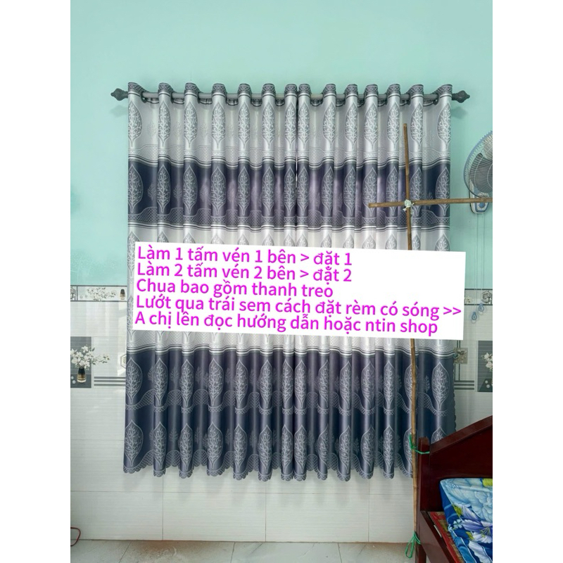 Gấm hoa văn màu tím phôi trắng , giá của 1 tấm rèm căng thẳng ( chua bao gồm thanh treo) vải polyster 2 lớp cản nắng 70%