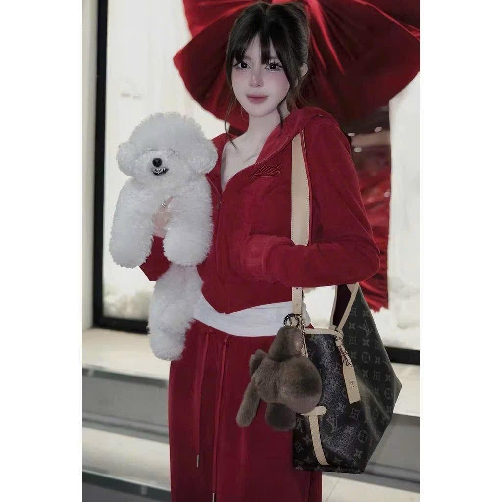 Bộ nỉ Badblood màu đỏ