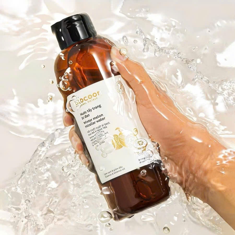 Nước tẩy trang bí đao / tẩy trang sen Cocoon tẩy sạch makeup & giảm dầu 500ml