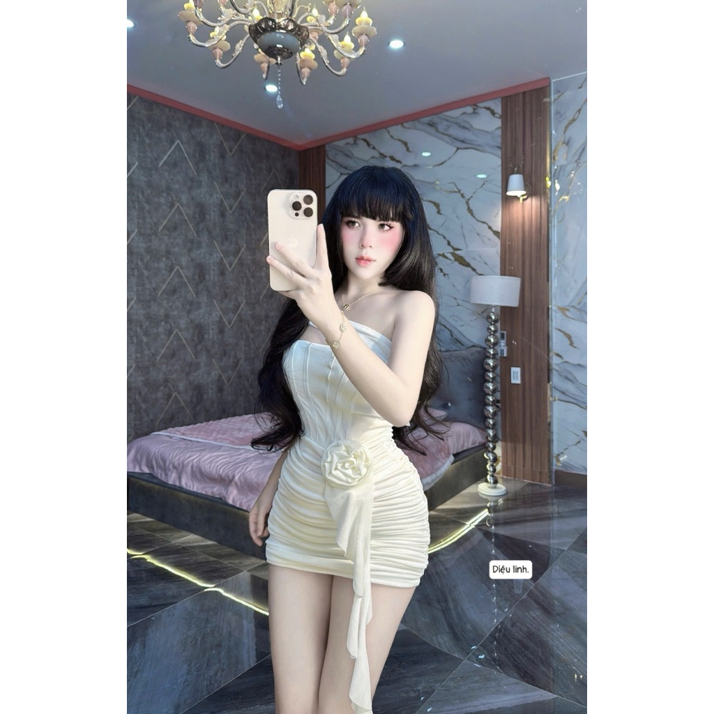 Đầm quây nhúng đính hoa tà eo ôm body
