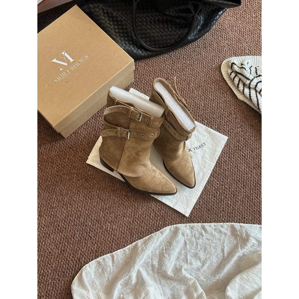 sa.le rẻ] Giày Boot Cao Cổ Mũi Nhọn Chất Liệu Da Lộn Hàng Loại 1 - Mijili Shoes