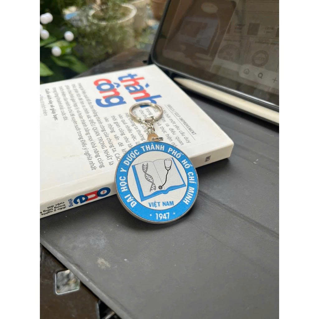 Móc Khoá Logo, Móc Khoá Logo Trường Đại Học Cao Đẳng Học Viện In Theo Yêu Cầu 2 Mặt Acrylic Dùng Làm Quà Tặng -SakuMai