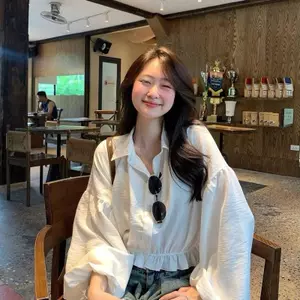 Áo Sơ Mi Nữ Croptop Tay Bồng Dáng Ngắn Ôm Eo, Áo Kiểu Nữ Tiểu Thư Phong Cách Hàn Quốc Màu Đen Trắng CHEZI HOUSE #1378