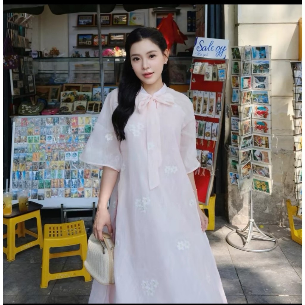 Áo dài Tuyết Mai voan tơ phối cổ buộc nơ cách điệu, áo dài thêu hoa nổi LABEL  AD04