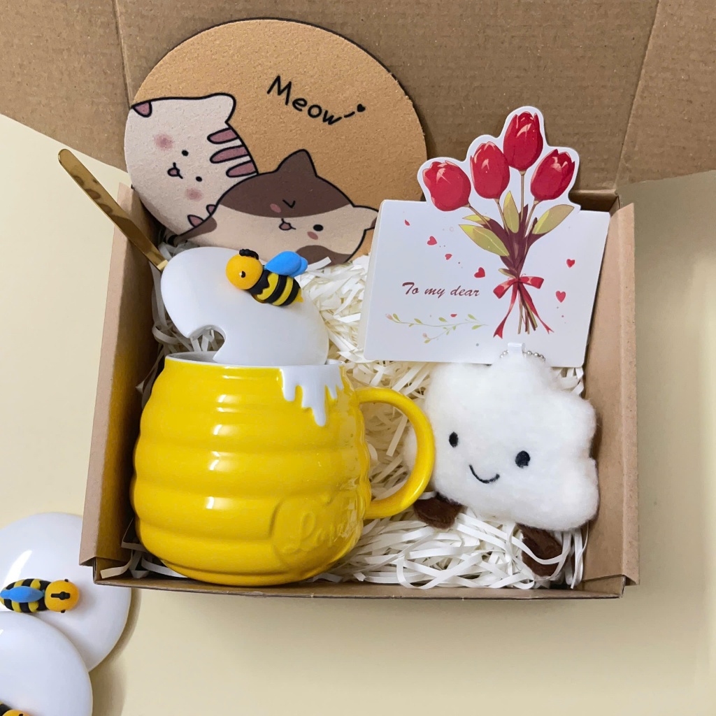 [Hỏa Tốc] Set Quà Cốc Ly Sứ Chú Ong Chăm Chỉ Dễ Thương Kèm Gấu, Thiệp, Lót Ly Quà Tặng Tốt Nghiệp, Sinh nhật