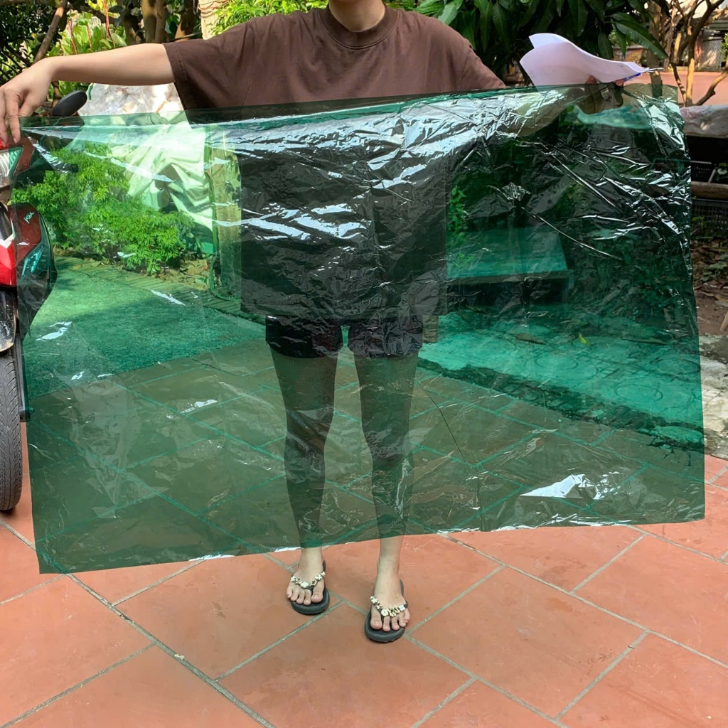 Giấy kính (giấy kiếng) làm thủ công đèn lồng ông sao trung thu bọc oản kích thước 80*120cm - đèn lồng con cá nhiều màu