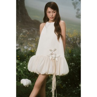 Đầm bí OLV dáng suông Ivory Fleur Puff Mini Dress đính hoa thanh lịch nữ tính phù hợp đi chơi