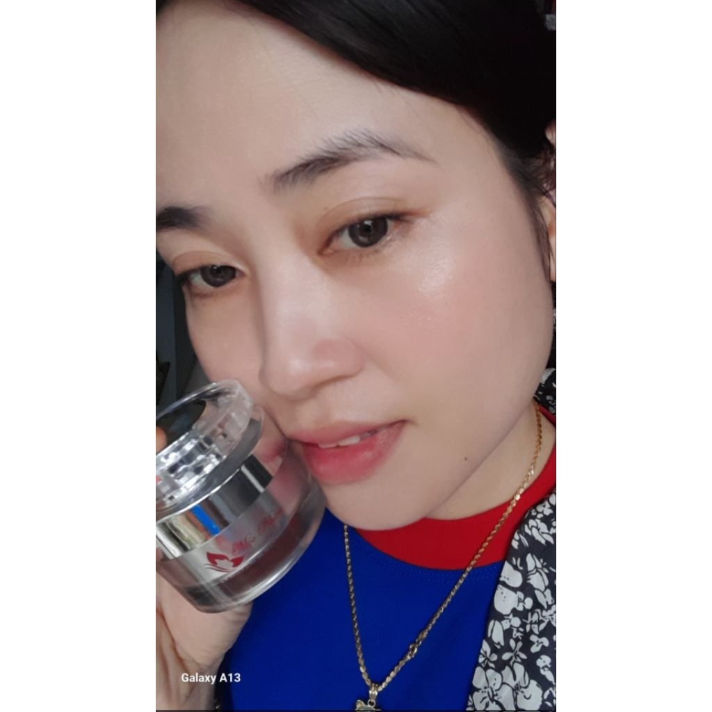 Chính Hãng Kem Face Luxury Ngày Mộc Nhân Dưỡng Trắng Da Bảo Vệ Da Khỏi Tia UV Hổ Trợ Làm Mờ Thâm Sạm Nám Không Bết Rít