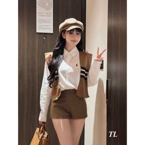 SÉT 3 MÓN ÁO SƠMI ĐŨI THÊU MIX QUẦN SOOC ĐÙI NÂU KÈM KHĂN VẠT SÉT TIỂU THƯ SANG CHẢNH ĐI DU LỊCH ĐI CHƠI S198