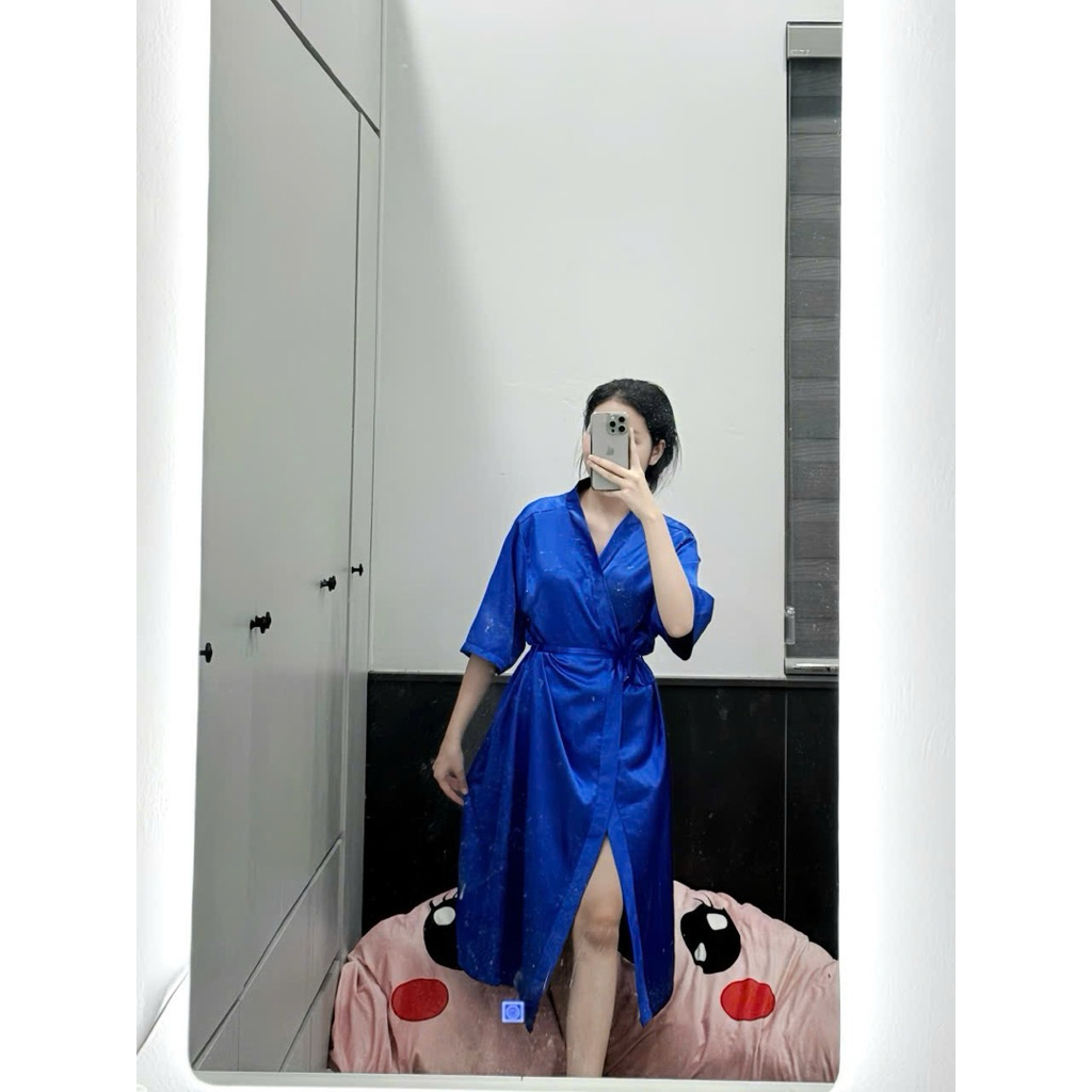 Áo choàng lụa spa nữ – Choàng tắm, mặc nhà dáng dài sang trọng