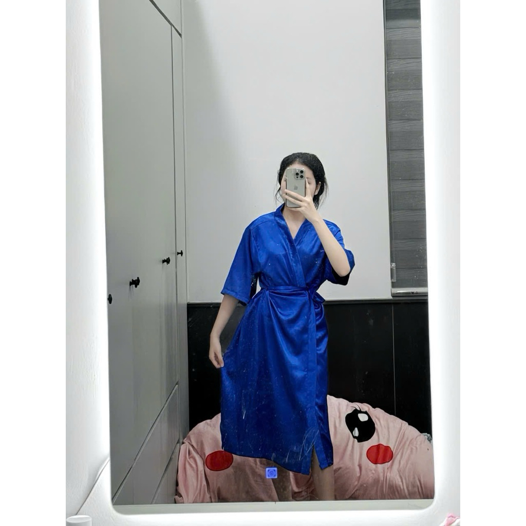 Áo choàng lụa spa nữ – Choàng tắm, mặc nhà dáng dài sang trọng