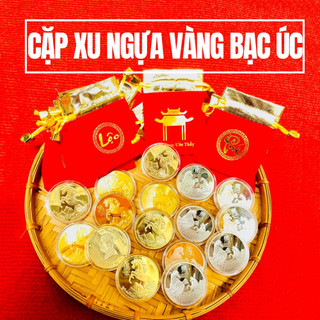 Quà tặng Tết sang chảnh : Combo 2 đồng xu hình Ngựa từ Úc vàng bạc - đi cùng túi gấm đỏ - Quà Tết 2026