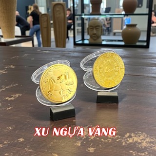🌸 Sale TẾT🌸 (5 XU) Đồng Xu Con Ngựa Mạ Vàng bằng kim loại, 1 mặt có chữ Lộc - tặng kèm túi gấm đỏ LỘC