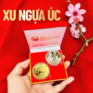 CẶP XU ÚC MẠ VÀNG MẠ BẠC 2026 HÌNH CON NGỰA, KÈM HỘP NHUNG NỀN ĐỎ