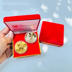 Tết 2026 Cặp Xu Con Ngựa Vàng Và Bạc Úc - tặng hộp nhung đỏ - Quà tặng khách hàng Tết Bính Ngọ