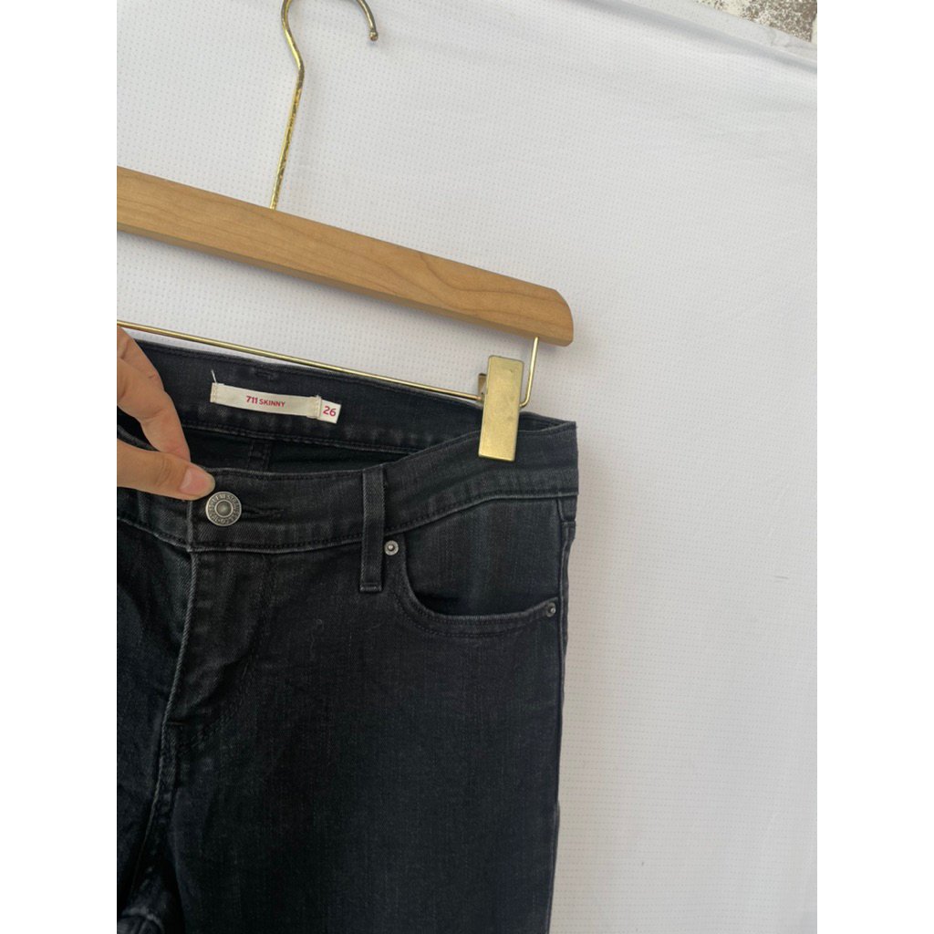 Siêu phẩm quần hiệu Lai Auth Nữ mới toanh 2 size 25,26